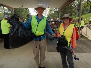 Ken and Lisa Mariposa Clean Sweep Earth Day 2017